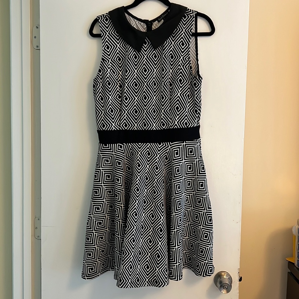ModCloth Smak Parlour Size Large Black and White Retro Dress